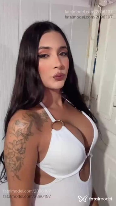 Acompanhante mulher trans morena (o) de olhos pretos em Álvares Machado - Vitoria
