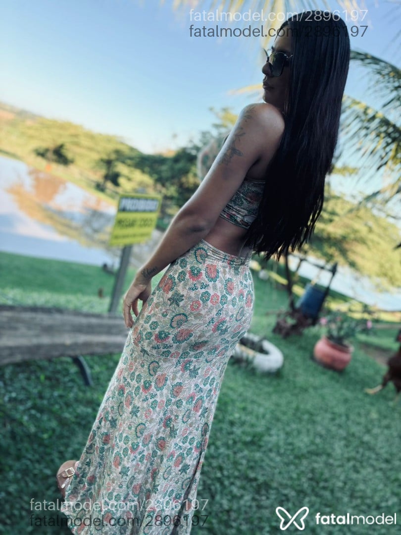 Acompanhante mulher trans morena (o) de olhos pretos em Álvares Machado - Vitoria