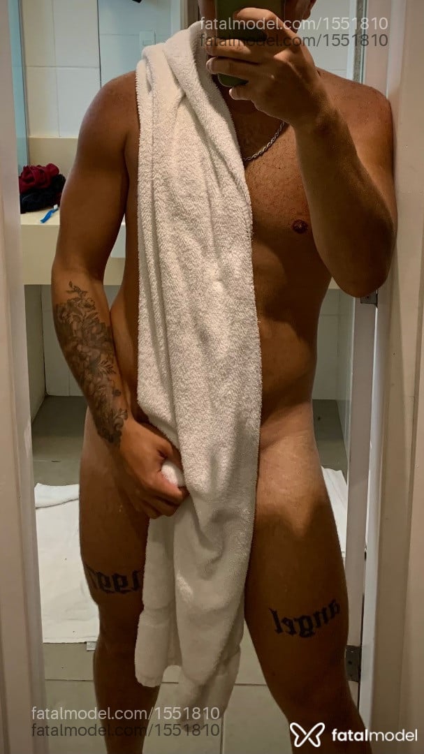 Acompanhante homem com cabelo castanho de olhos castanhos em Guarulhos - Lucas Souza