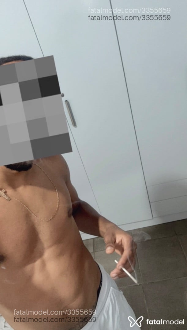 Acompanhante homem morena (o) de olhos pretos em Aracaju - Deivide