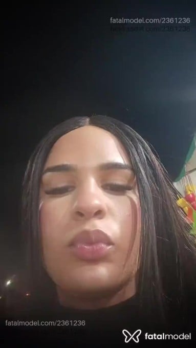 Acompanhante mulher trans loira (o) de olhos castanhos em Porto Seguro - Maya