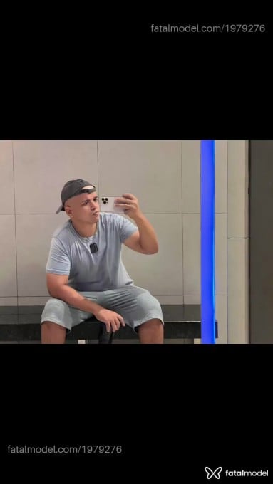 Acompanhante homem sem cabelo de olhos castanhos em Porto Velho - Azazel