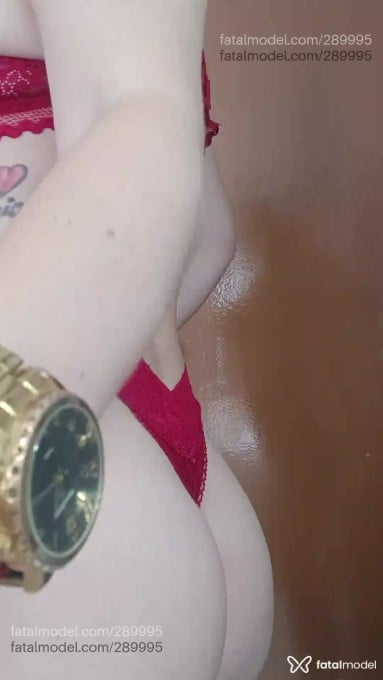 Acompanhante mulher loira (o) de olhos azuis em Chapecó - Gabriela