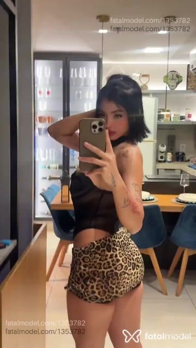 Acompanhante mulher morena (o) de olhos pretos em Goiânia - Rubi Garcia