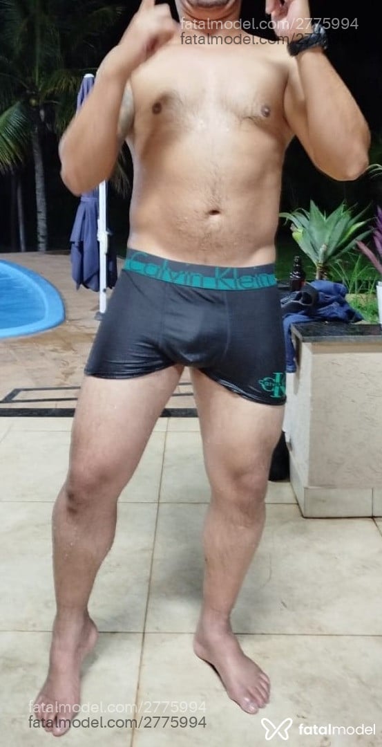 Acompanhante homem com cabelo castanho de olhos castanhos em Araçatuba - Ice Man