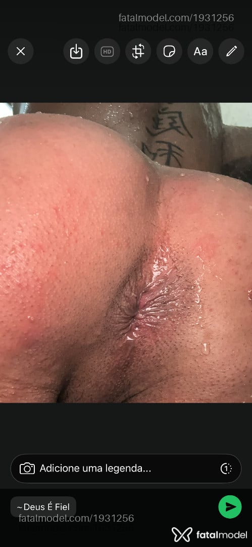 Acompanhante não-binário com cabelo castanho de olhos pretos em Poços de Caldas - Pedro
