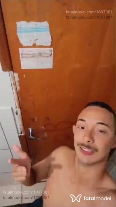 Acompanhante homem morena (o) de olhos castanhos em Umuarama Acompanhante homem morena (o) de olhos castanhos em Umuarama - Denis Moura