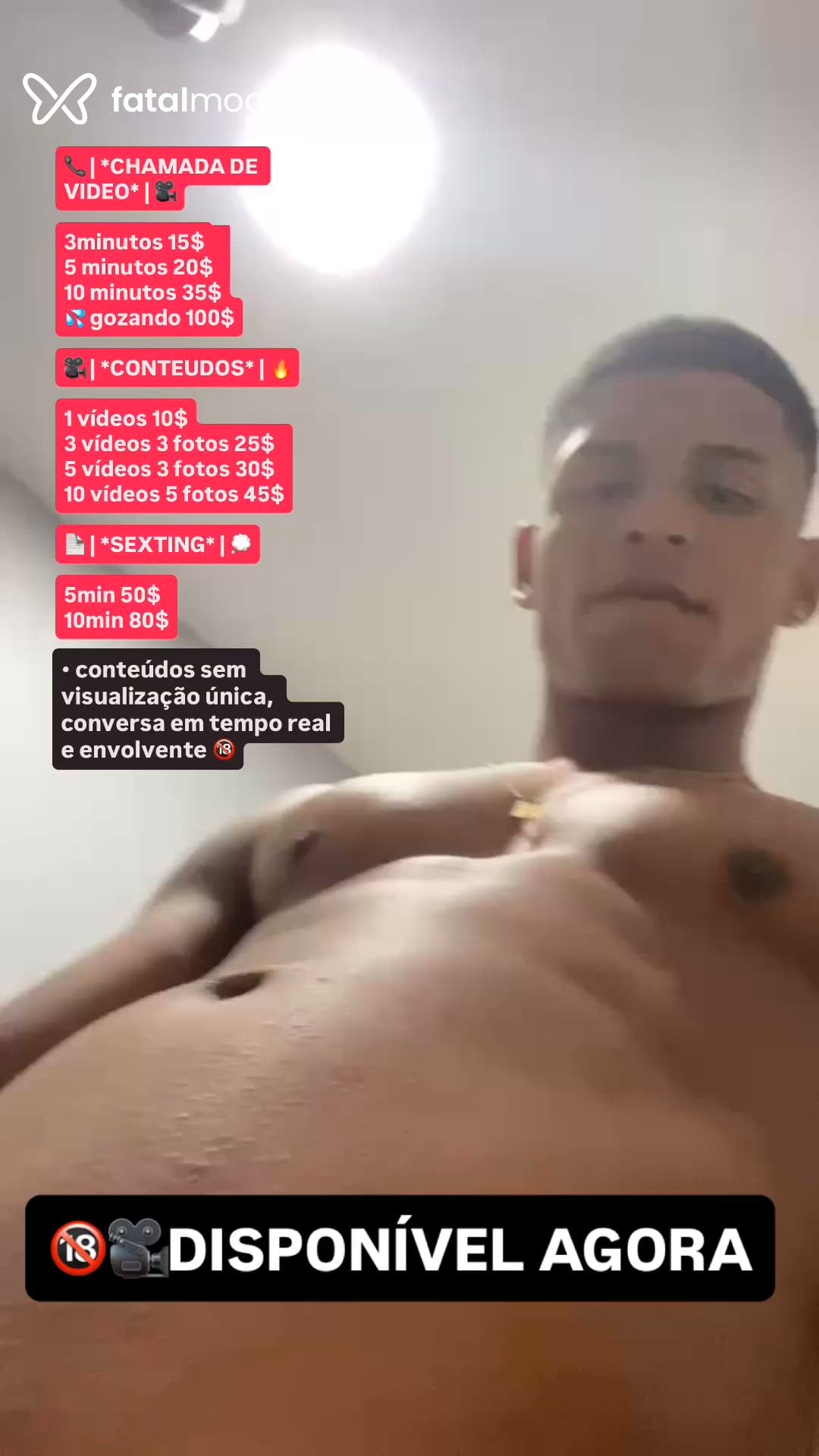 Acompanhante homem morena (o) de olhos castanhos - Felipe
