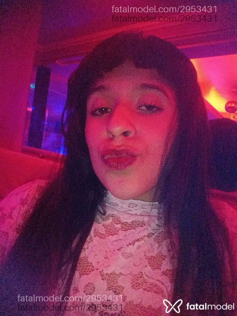 Acompanhante mulher morena (o) de olhos castanhos em Florianópolis - Nyckzinha