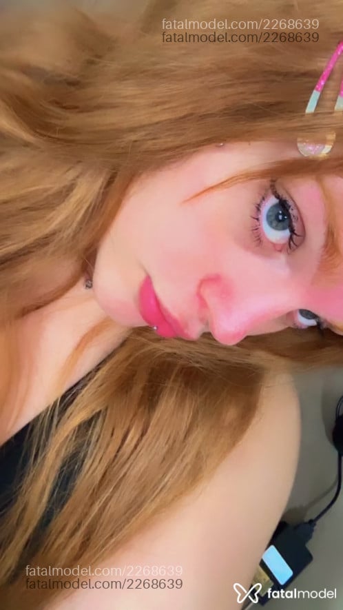 Acompanhante mulher trans ruiva (o) de olhos azuis em Sorocaba - Eduarda