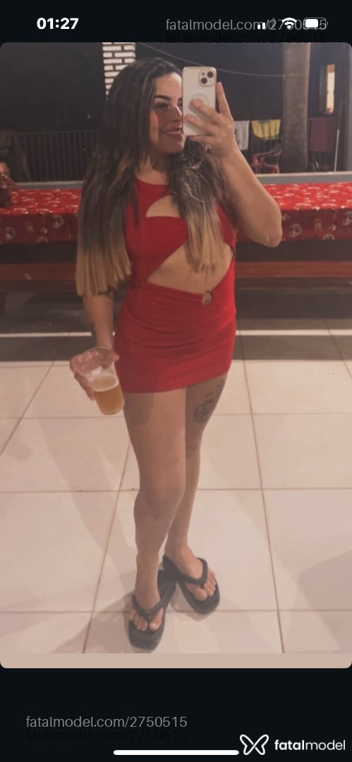 Acompanhante mulher loira (o) de olhos castanhos em Coxim - Cherry