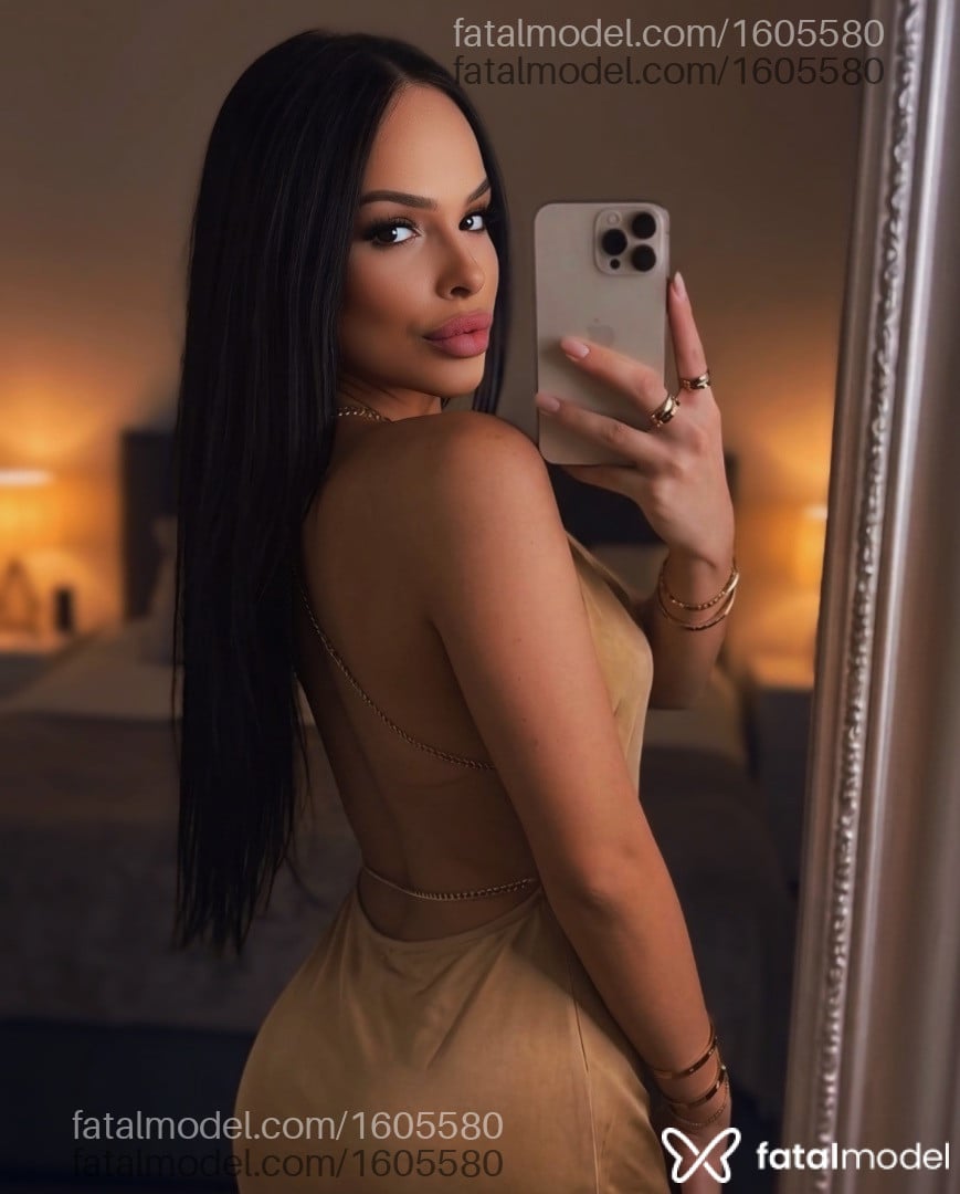 Acompanhante mulher trans morena (o) de olhos castanhos em Carazinho - Sabrina Ponceano