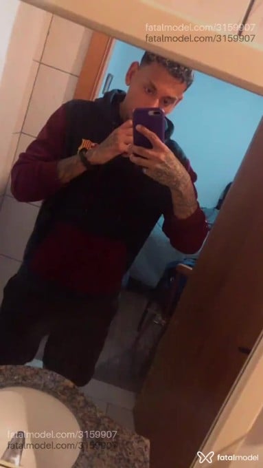 Acompanhante homem morena (o) de olhos pretos em Alvorada - Matheus