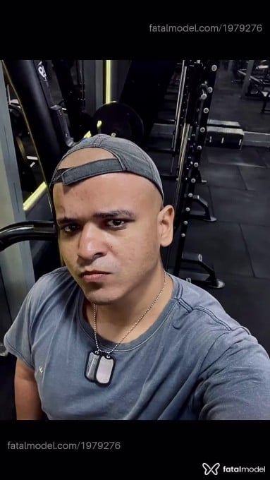 Acompanhante homem sem cabelo de olhos castanhos em Porto Velho - Azazel