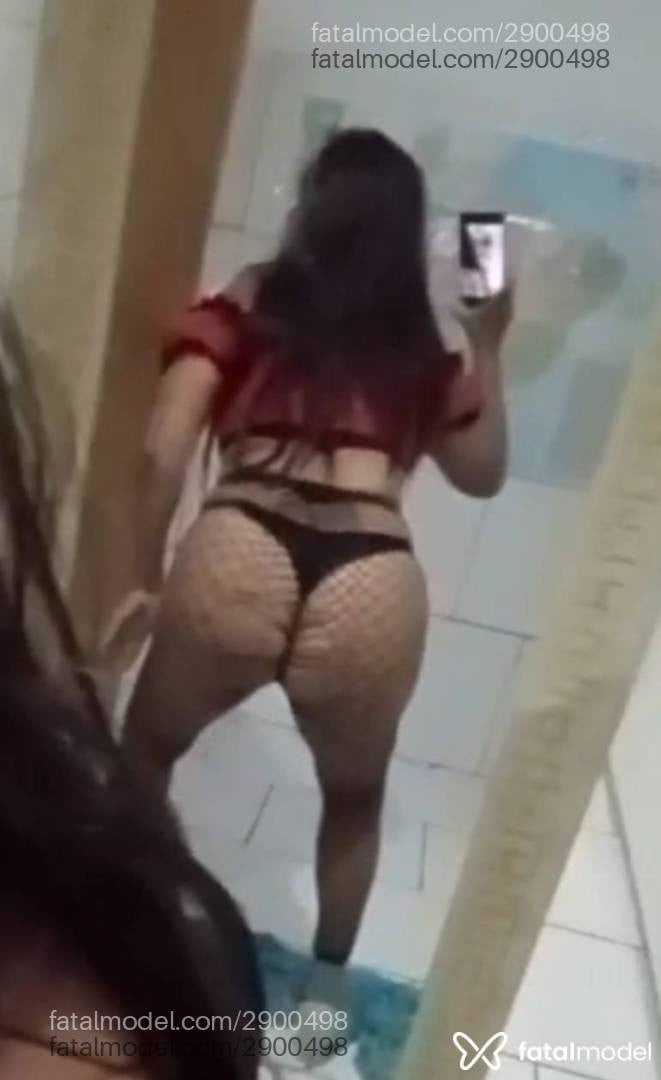 Acompanhante mulher com cabelo castanho de olhos castanhos em Mineiros - Sol