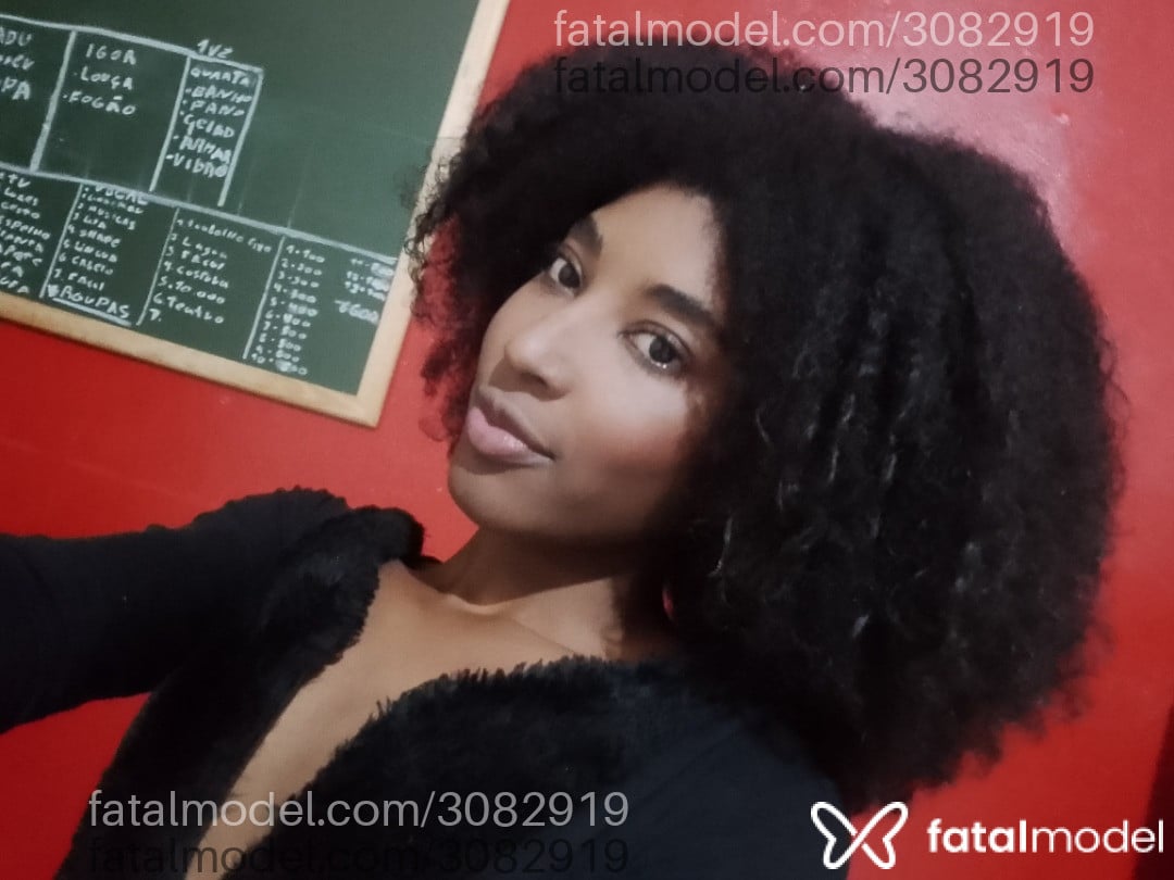 Acompanhante mulher morena (o) de olhos pretos em Pelotas - Pretinhaebony