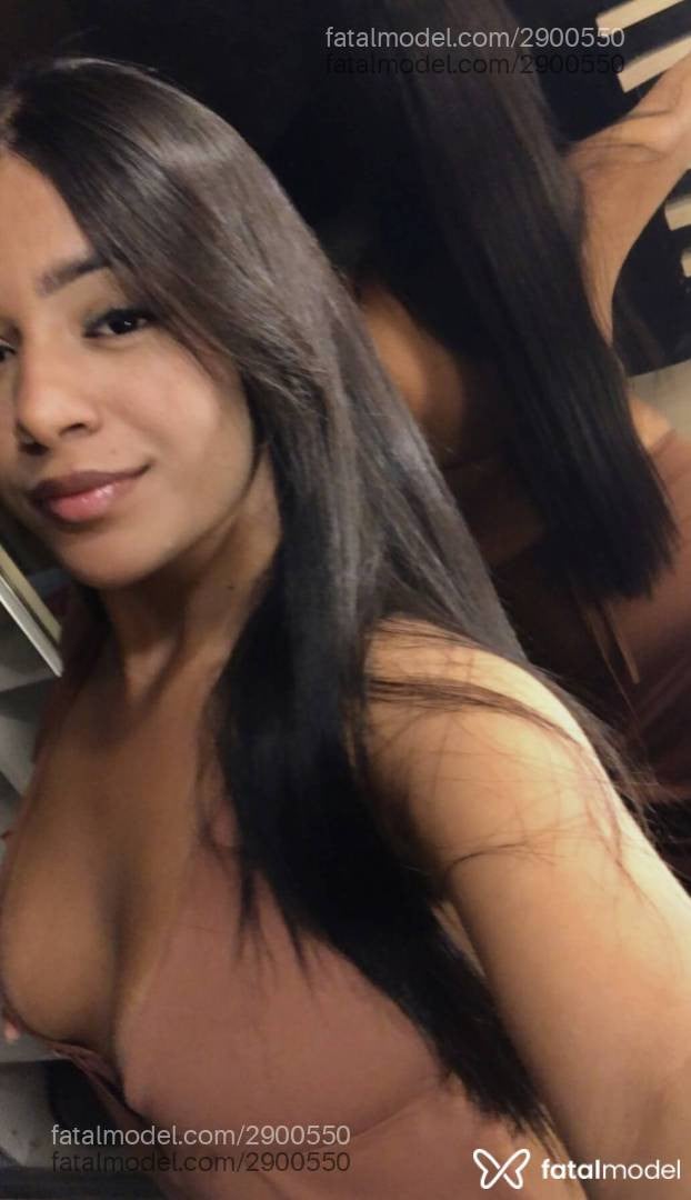 Acompanhante mulher morena (o) de olhos pretos em Bauru - Scarletty