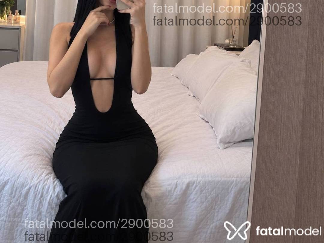 Acompanhante mulher com cabelo castanho de olhos mel - Bella