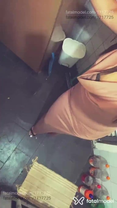 Acompanhante mulher trans loira (o) de olhos verdes em Juiz de Fora - Larissa Urach