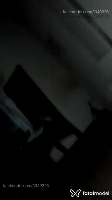 Acompanhante homem com cabelo castanho de olhos pretos em Virtual - Dante