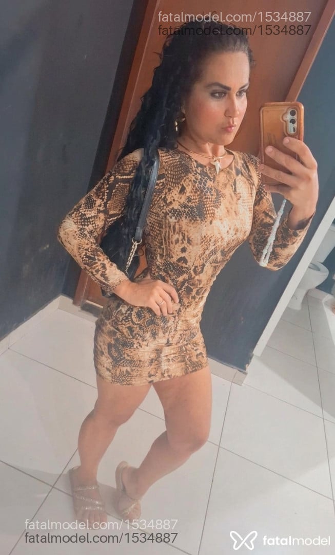 Acompanhante mulher morena (o) de olhos castanhos em Cachoeiro de Itapemirim - Kariny Champion