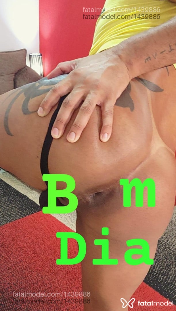 Acompanhante mulher trans morena (o) de olhos castanhos em Araras - Femboyy