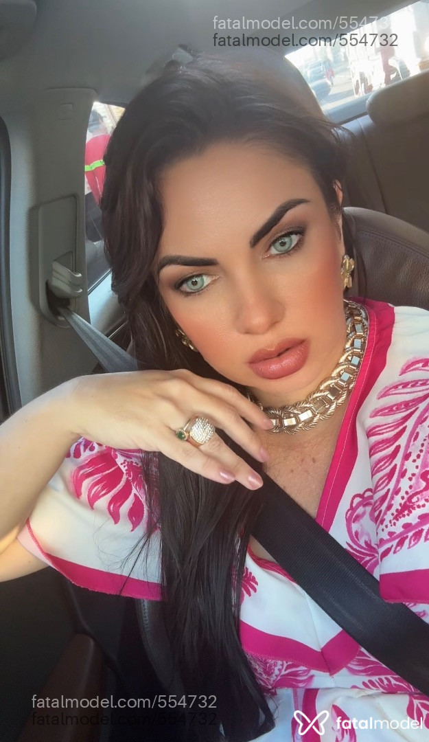 Acompanhante mulher morena (o) de olhos castanhos em São Luís - Mari