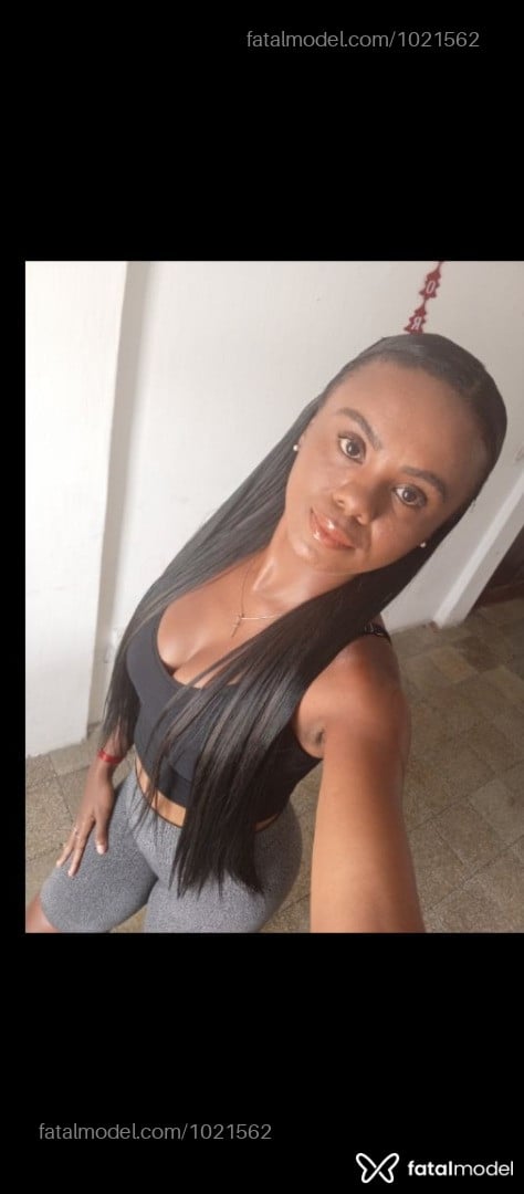 Acompanhante mulher com cabelo castanho de olhos pretos em Campina Grande - Perola