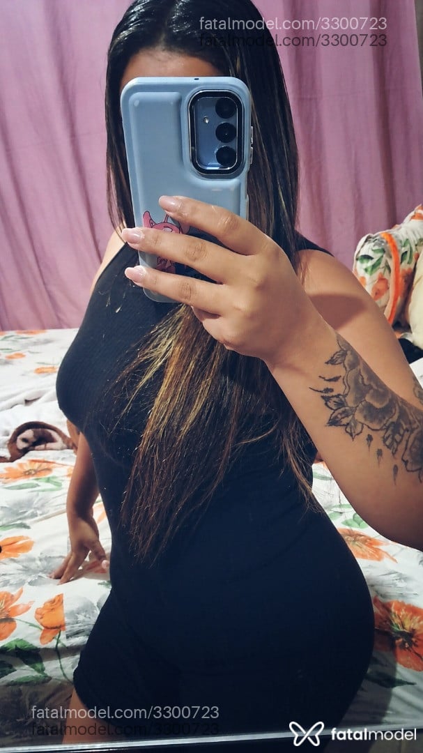 Acompanhante mulher loira (o) de olhos castanhos em Tangará da Serra - Vivig