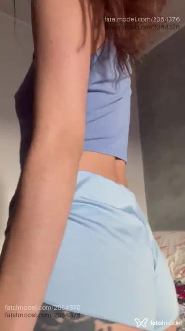 Acompanhante mulher com cabelo castanho de olhos castanhos em Virtual Acompanhante mulher com cabelo castanho de olhos castanhos em Virtual - Lola Sales