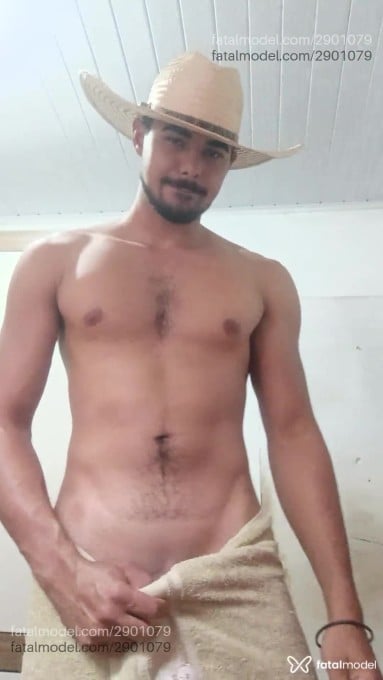 Acompanhante homem morena (o) de olhos castanhos em Ribeirão Preto - Percheron