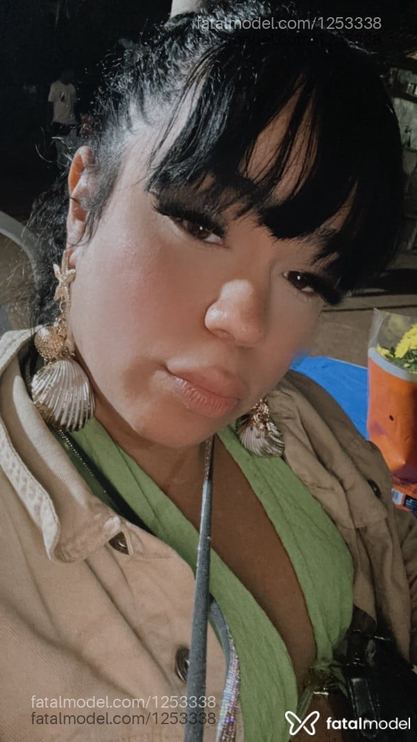Acompanhante mulher trans loira (o) de olhos castanhos em Rio de Janeiro - Isis portela
