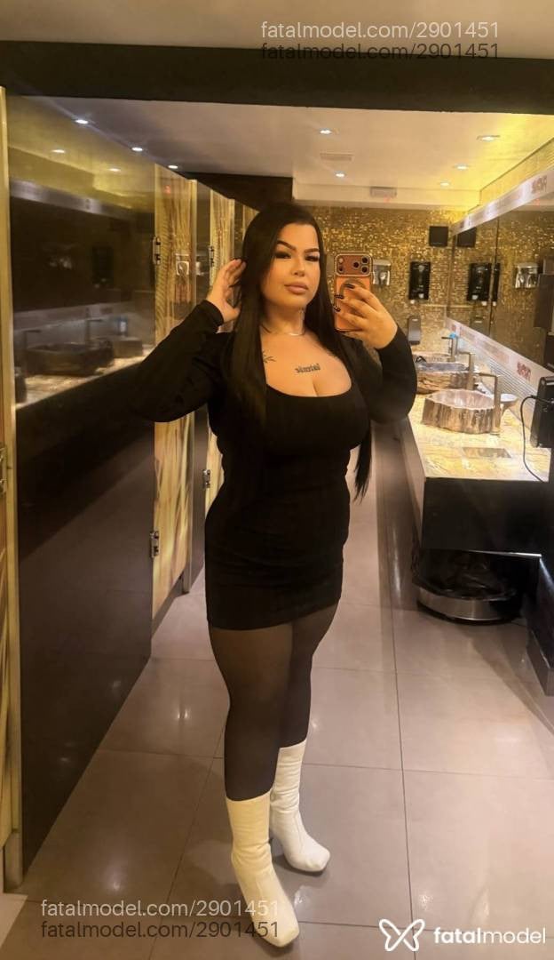 Acompanhante mulher com cabelo castanho de olhos castanhos em Taubaté - Evellyn Santtos