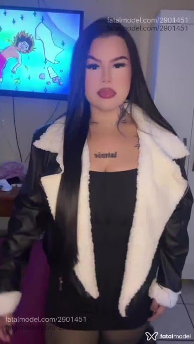 Acompanhante mulher com cabelo castanho de olhos castanhos em Taubaté Acompanhante mulher com cabelo castanho de olhos castanhos em Taubaté - Evellyn Santtos