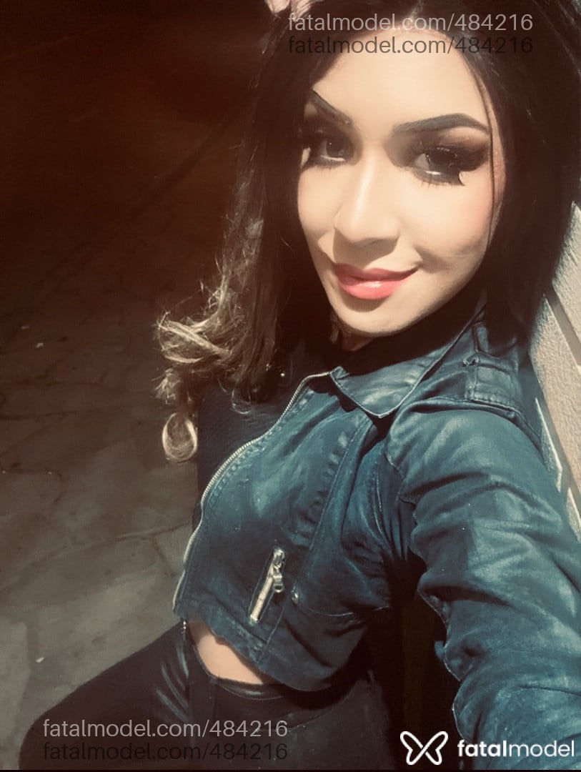 Acompanhante travesti loira (o) de olhos castanhos em Viamão - Laurah Portilla