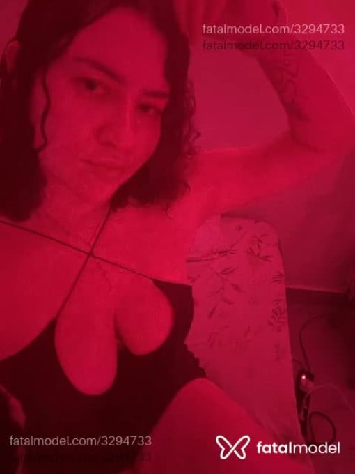 Acompanhante mulher com cabelo castanho de olhos castanhos em São Paulo - Paola