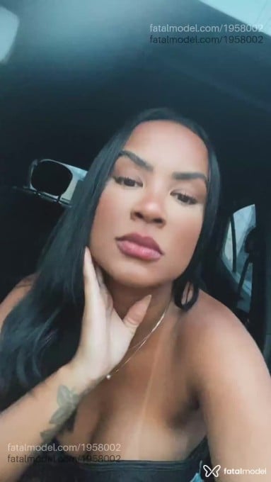 Acompanhante mulher morena (o) de olhos castanhos em Pouso Alegre - Luna