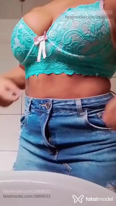 Acompanhante mulher morena (o) de olhos castanhos em Juiz de Fora - Cristina