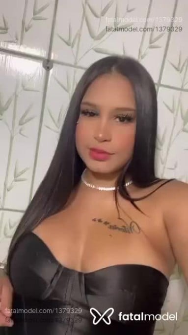 Acompanhante mulher morena (o) de olhos castanhos em Balneário Camboriú - Lara