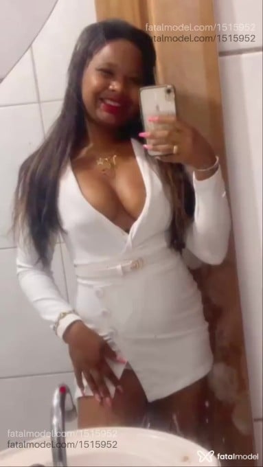 Acompanhante mulher morena (o) de olhos mel em Paranavaí - Nathyoliveira