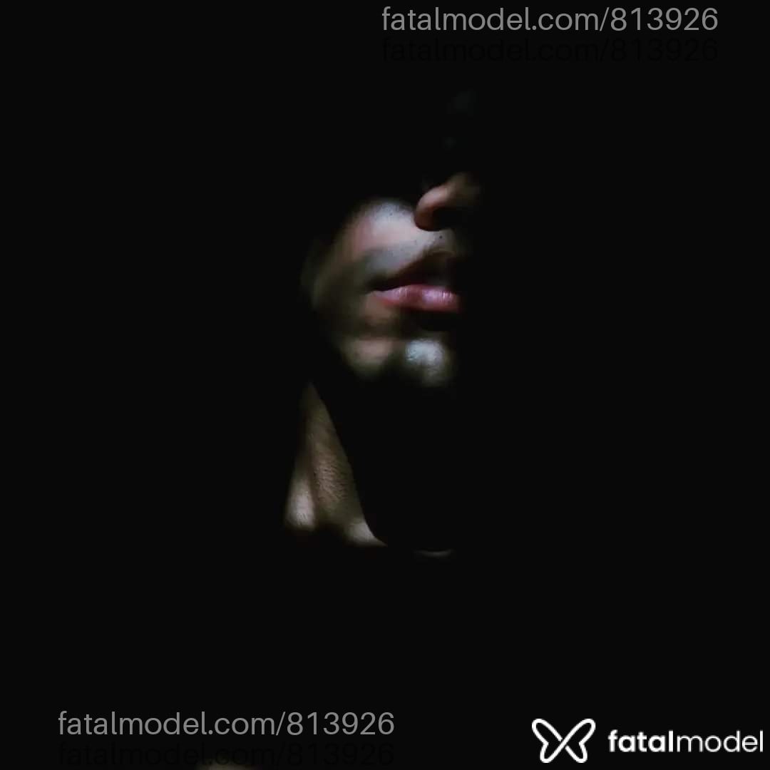 Acompanhante homem com cabelo castanho de olhos castanhos em Cuiabá - Neblina