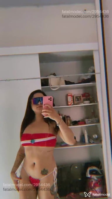 Acompanhante mulher com cabelo castanho de olhos mel em Paragominas - Víviane