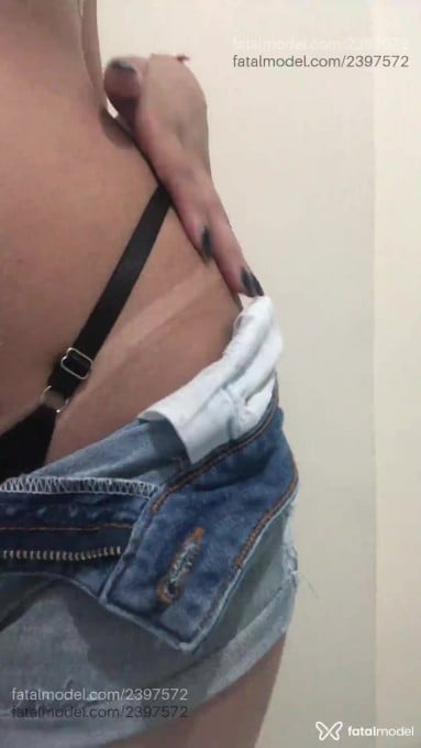 Acompanhante mulher com cabelo castanho de olhos mel em Virtual - Mia