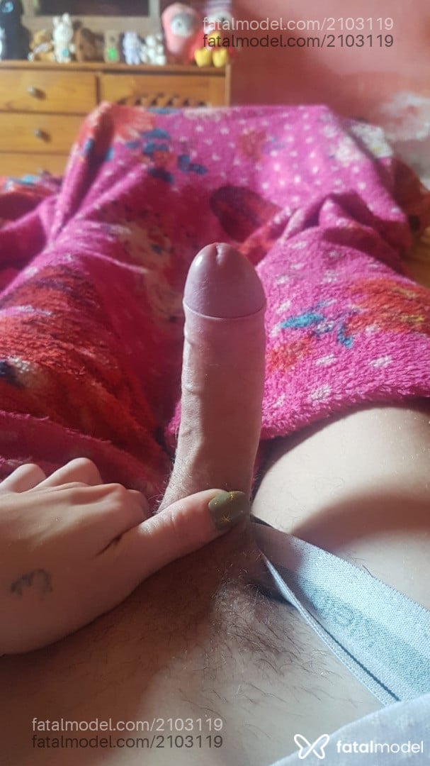 Acompanhante mulher trans com cabelo castanho de olhos azuis em Barretos - Suzi