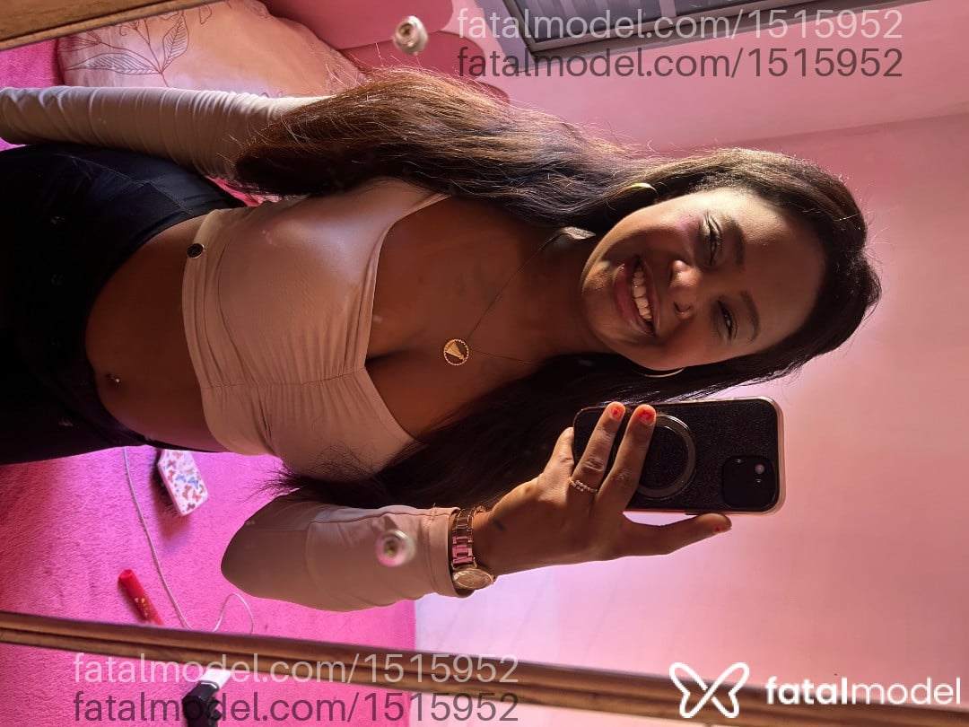 Acompanhante mulher morena (o) de olhos mel em Paranavaí - Nathyoliveira