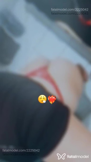 Acompanhante mulher com cabelo castanho de olhos castanhos em Mossoró Acompanhante mulher com cabelo castanho de olhos castanhos em Mossoró - Raquel