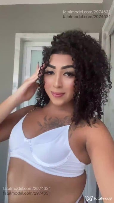 Acompanhante mulher trans morena (o) de olhos castanhos em Feira de Santana - Stefany