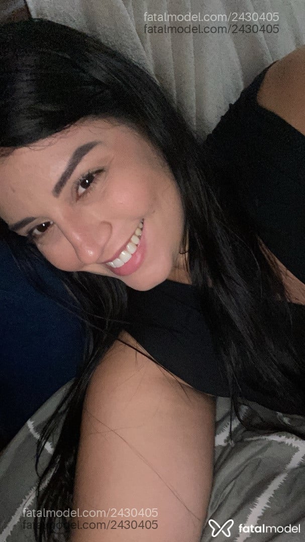 Acompanhante mulher morena (o) de olhos castanhos em Balneário Camboriú - Letícia Fernandes