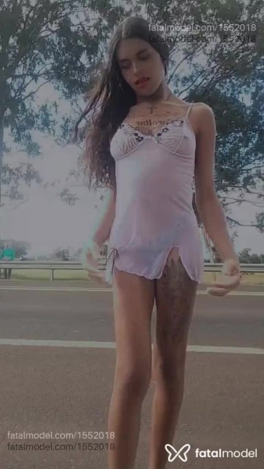 Acompanhante travesti com cabelo castanho de olhos castanhos em Paraguaçu Paulista Acompanhante travesti com cabelo castanho de olhos castanhos em Paraguaçu Paulista - Batima