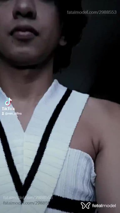 Acompanhante mulher trans morena (o) de olhos castanhos em Virtual - Milly